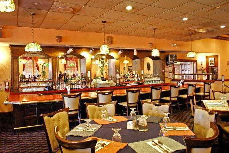 Clarion Inn Falls Church-Arlington Zewnętrze zdjęcie